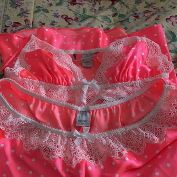 NWOT Vintage Victoria Secret silky soft cami dancer panty set
